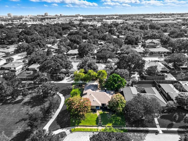 1712 Poinciana Lane, Plano, TX 75075