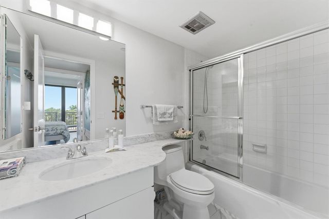 2727 N Ocean Boulevard Unit 301, Boca Raton, FL 33431