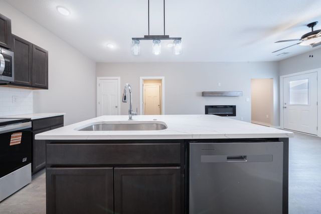 16826 W Lawson St, Goddard, KS 67052