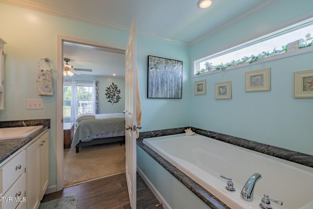 170 Creek View Way, Rogersville, TN 37857