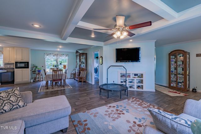 170 Creek View Way, Rogersville, TN 37857