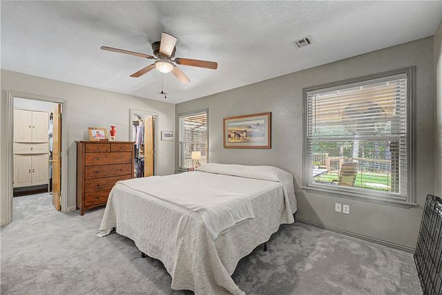 7 Fairlie Lane, Bella Vista, AR 72715