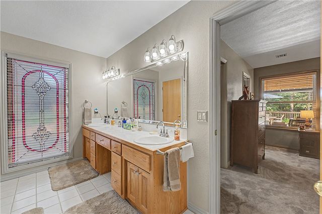 7 Fairlie Lane, Bella Vista, AR 72715