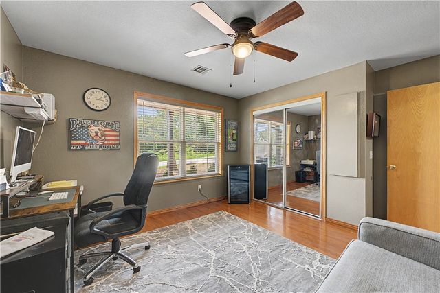 7 Fairlie Lane, Bella Vista, AR 72715