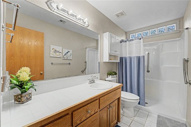 7 Fairlie Lane, Bella Vista, AR 72715