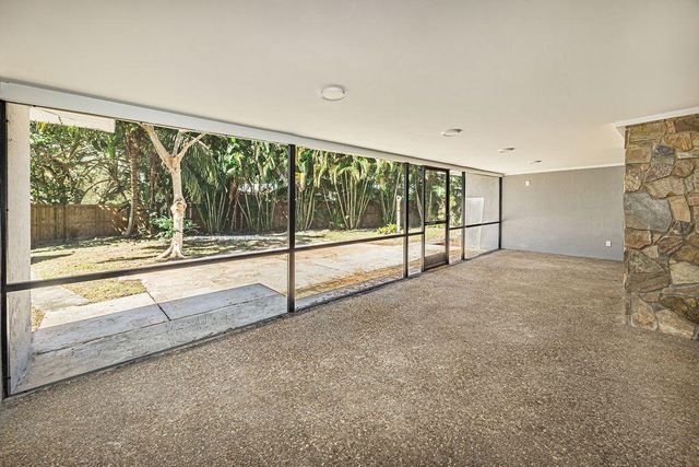 300 RIOMAR Drive, Port St. Lucie, Port St Lucie, FL 34952