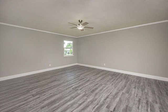 300 RIOMAR Drive, Port St. Lucie, Port St Lucie, FL 34952