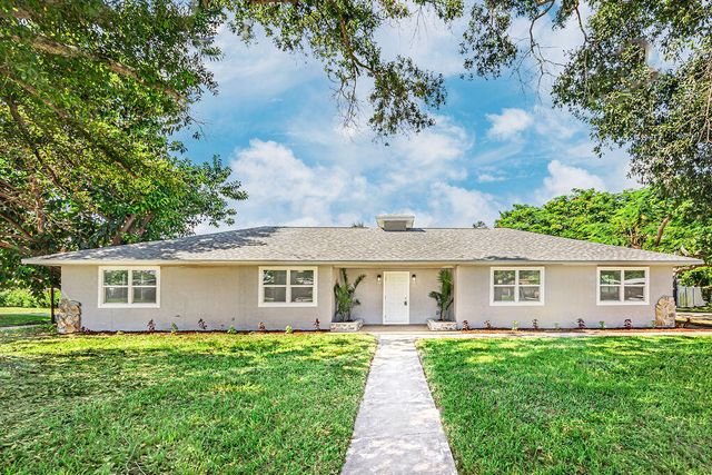 300 RIOMAR Drive, Port St. Lucie, Port St Lucie, FL 34952