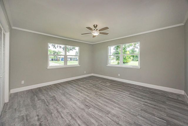 300 RIOMAR Drive, Port St. Lucie, Port St Lucie, FL 34952