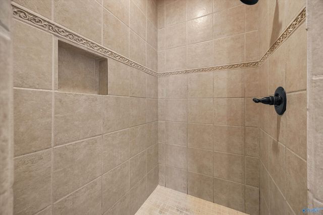 505 Barkley Street SW, Hartselle, AL 35640