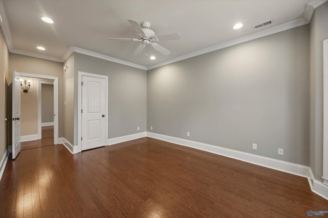 505 Barkley Street SW, Hartselle, AL 35640