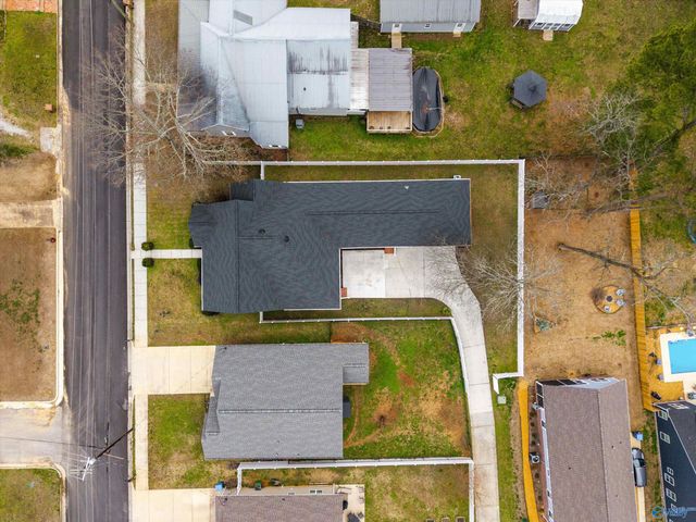 505 Barkley Street SW, Hartselle, AL 35640