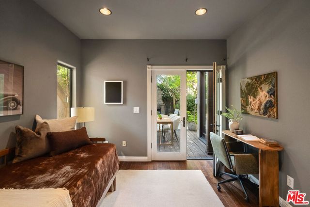 11717 Landale Street, Studio City, CA 91607
