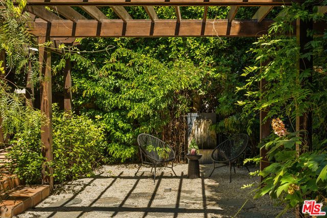 11717 Landale Street, Studio City, CA 91607