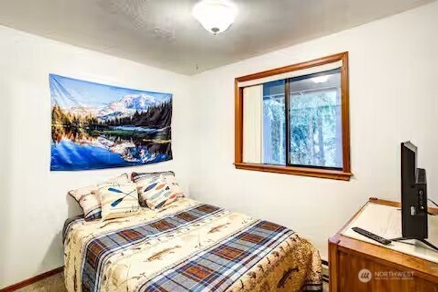 17812 Clear Lake Boulevard SE, Yelm, WA 98597