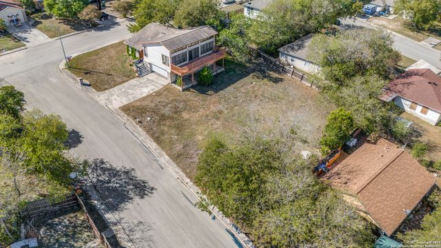 8907 Drowsey, Converse, TX 78109