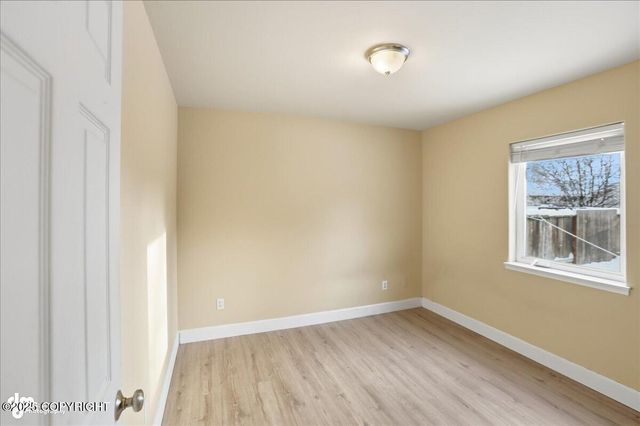 3216 Tarwater Avenue, Anchorage, AK 99508