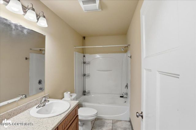 3216 Tarwater Avenue, Anchorage, AK 99508