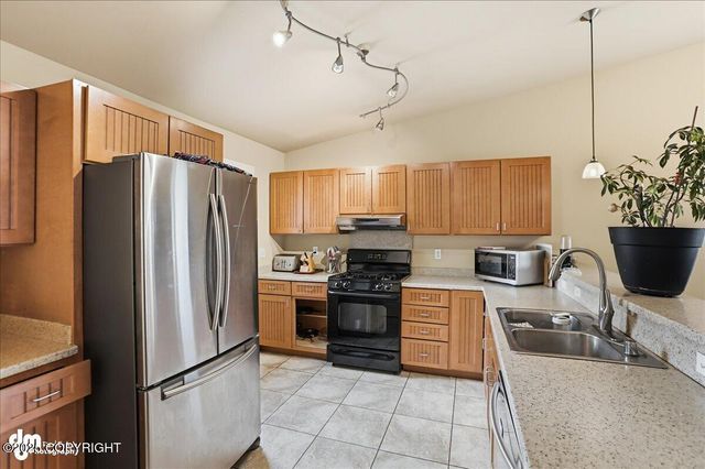 3216 Tarwater Avenue, Anchorage, AK 99508