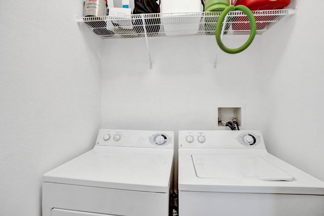 533 NE 3rd Avenue 205, Fort Lauderdale, FL 33301