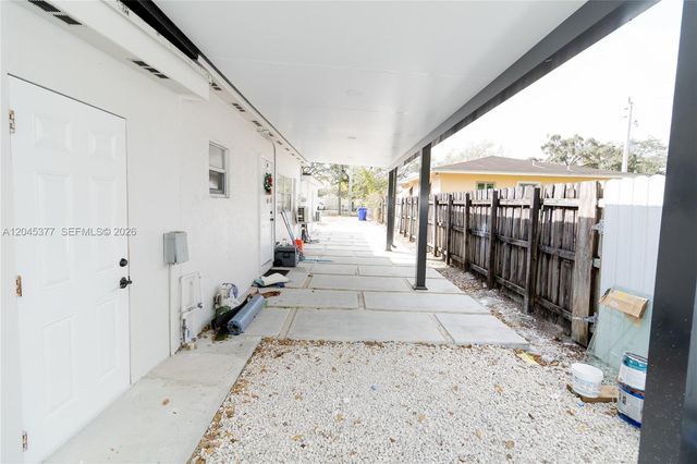 5803 Buchanan Street, Hollywood, FL 33021