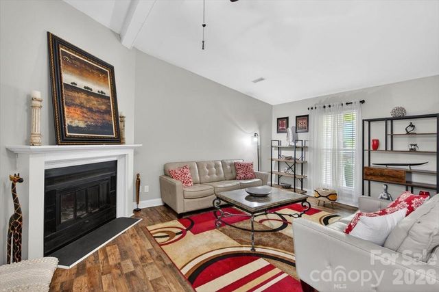 6308 Pineburr Road, Charlotte, NC 28211