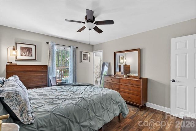 6308 Pineburr Road, Charlotte, NC 28211