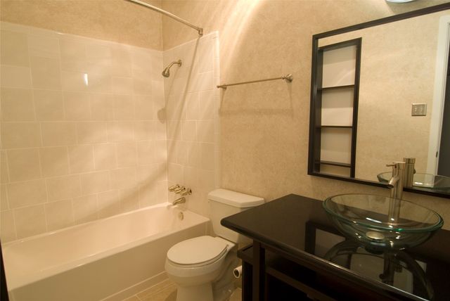 5103 Skillman Street 219, Dallas, TX 75206