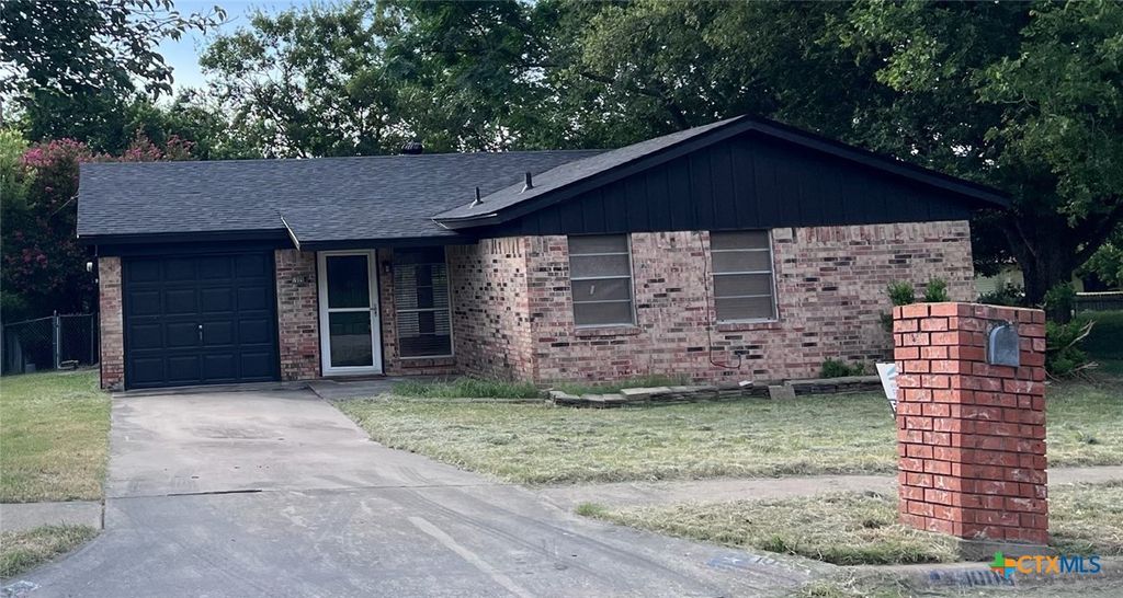 1009 S 29th Street, Copperas Cove, TX 76522