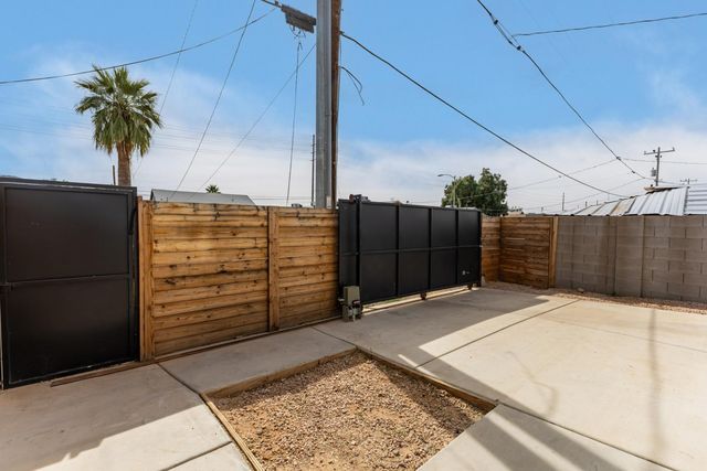 1933 E Monroe Street 1, Phoenix, AZ 85034