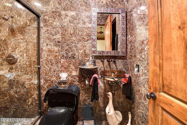 5090 N Corte De Catalonia, Tucson, AZ 85718