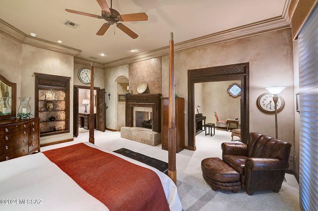 5090 N Corte De Catalonia, Tucson, AZ 85718