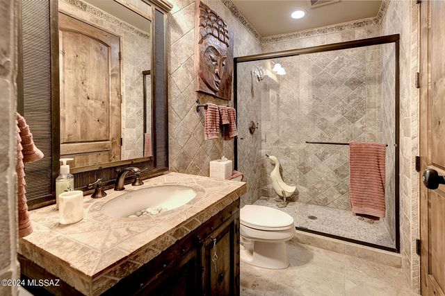 5090 N Corte De Catalonia, Tucson, AZ 85718