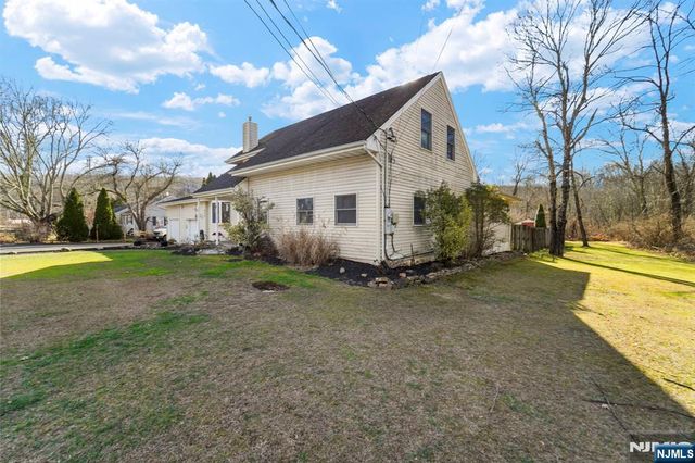 622 Berkshire Valley Road, Jefferson Township, NJ 07885