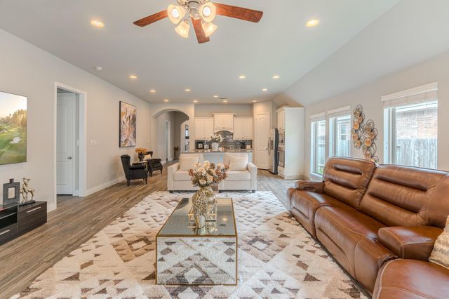 209 Trillium Park Loop, Conroe, TX 77304