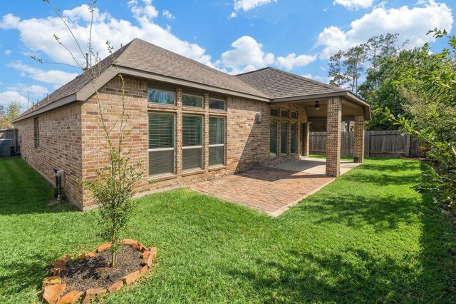 209 Trillium Park Loop, Conroe, TX 77304