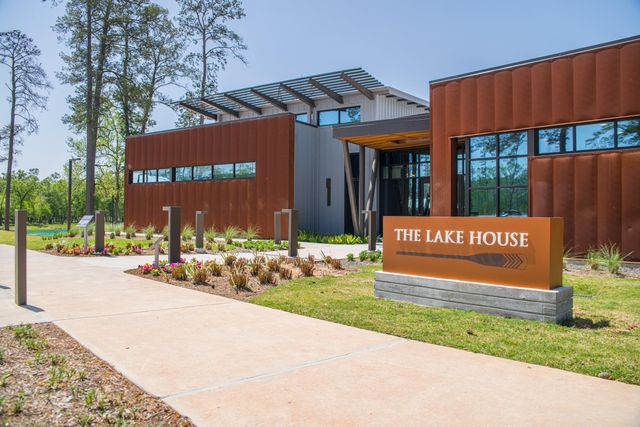 209 Trillium Park Loop, Conroe, TX 77304