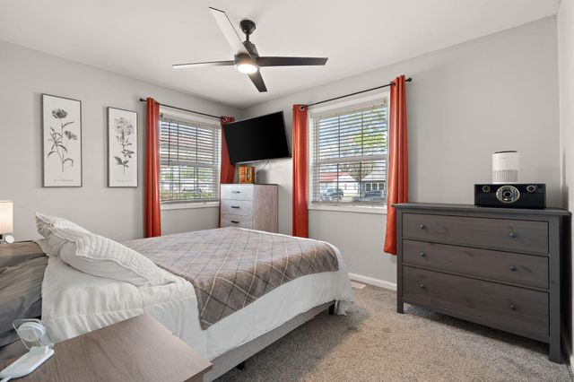 724 Imperial Road, Valparaiso, IN 46385