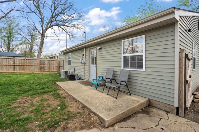 724 Imperial Road, Valparaiso, IN 46385