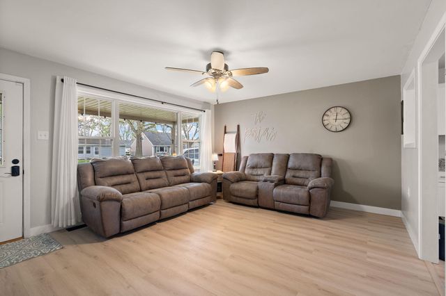 724 Imperial Road, Valparaiso, IN 46385