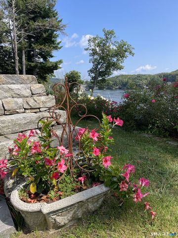 431 West Wakefield Boulevard, Winchester, CT 06098