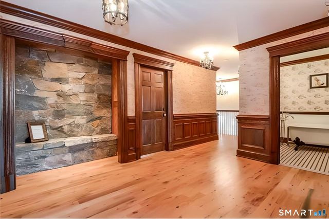 431 West Wakefield Boulevard, Winchester, CT 06098