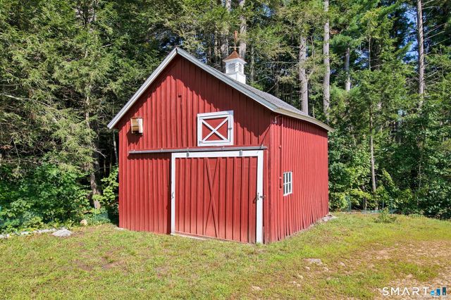 431 West Wakefield Boulevard, Winchester, CT 06098