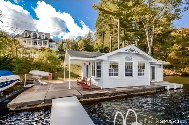 431 West Wakefield Boulevard, Winchester, CT 06098