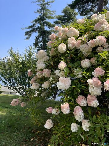 431 West Wakefield Boulevard, Winchester, CT 06098