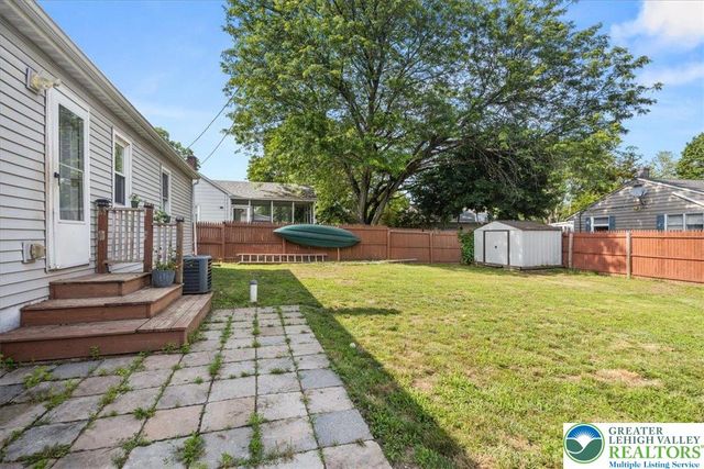 938 Chipperfield Drive, Stroud Twp, PA 18360