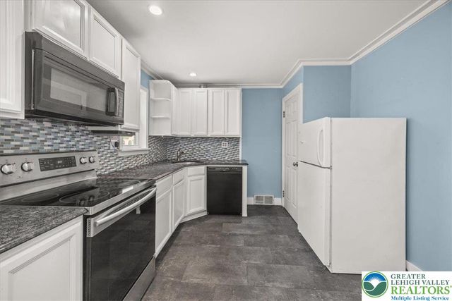 938 Chipperfield Drive, Stroud Twp, PA 18360