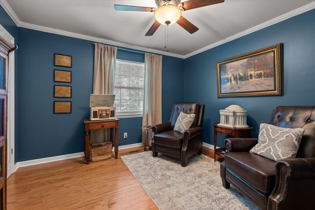 6420 Lake Meadows Drive, Hixson, TN 37343