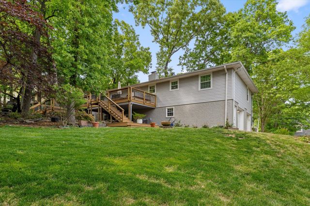 6420 Lake Meadows Drive, Hixson, TN 37343