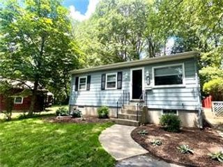47 Williams Street, Lincoln, RI 02865